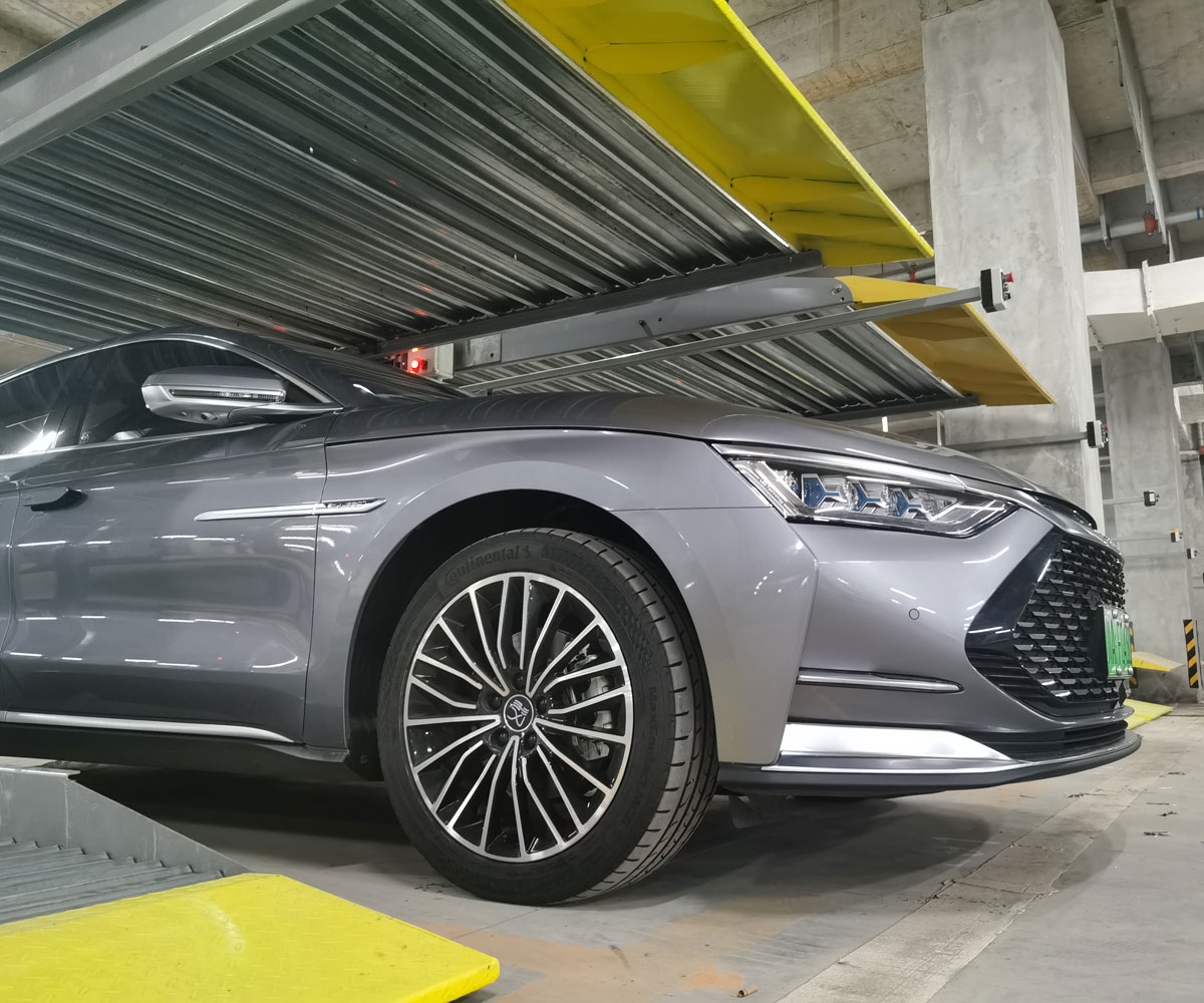 小區(qū)上下立體停車 小區(qū)上下立體停車